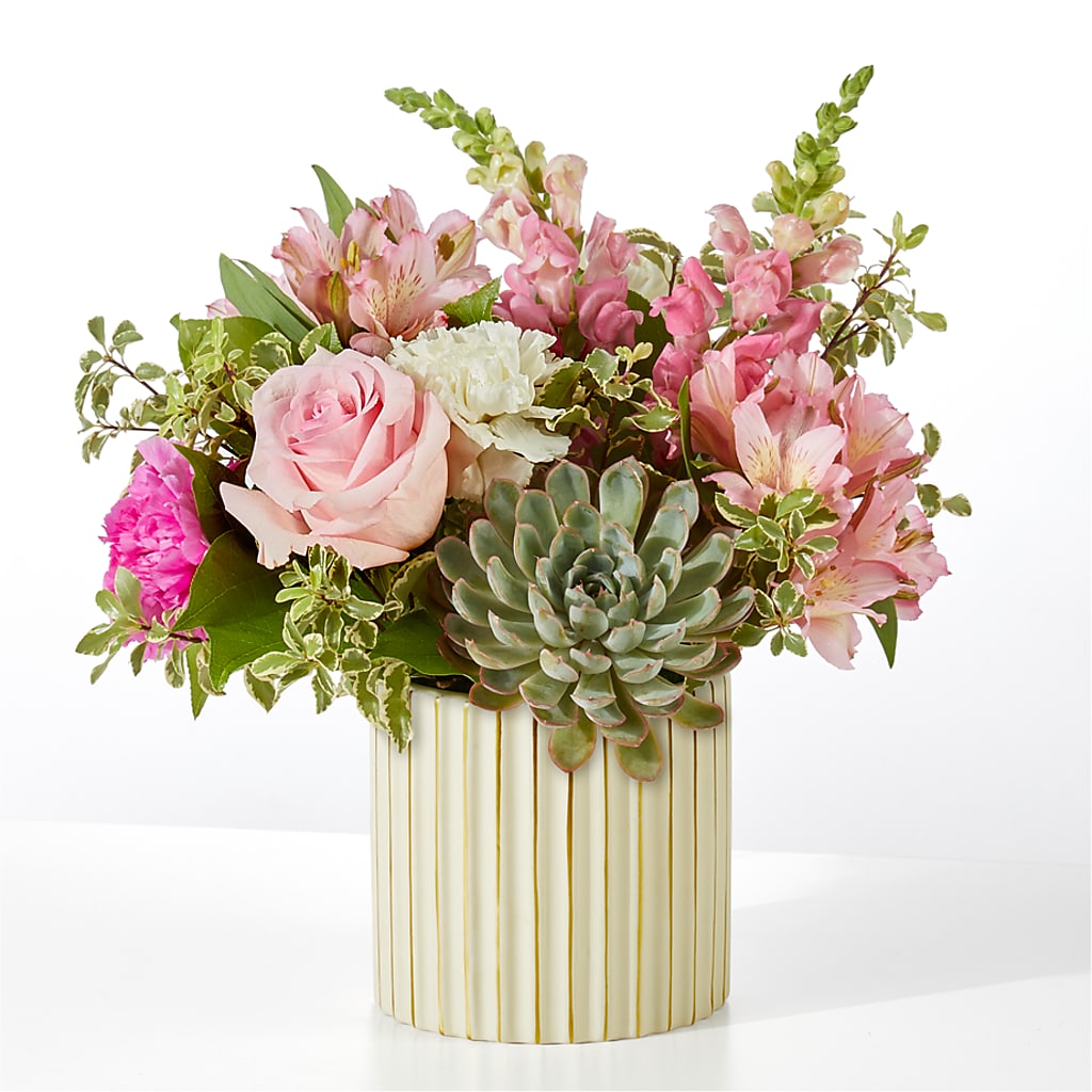 Magenta Musings Bouquet – Lolas Blooms, Somerset NJ