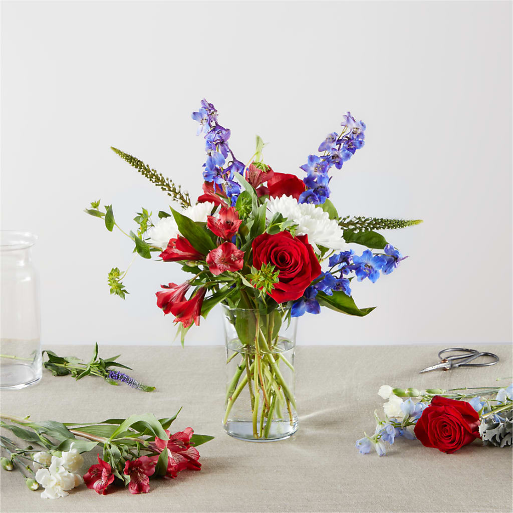 Star Spangled - A Florist Original – Lolas Blooms, Somerset NJ