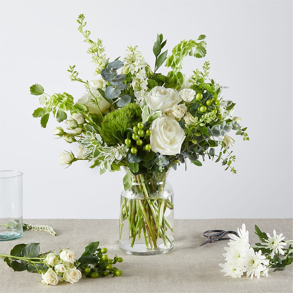 Irish Garden - A Florist Original – Lolas Blooms, Somerset NJ