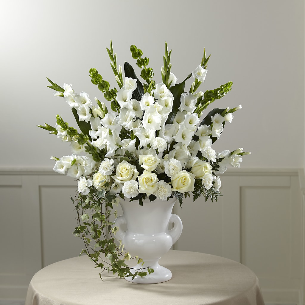 Fond Reflections Arrangement – Lolas Blooms, Somerset NJ