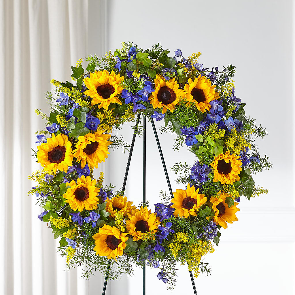Bright Rays Wreath – Lolas Blooms, Somerset NJ