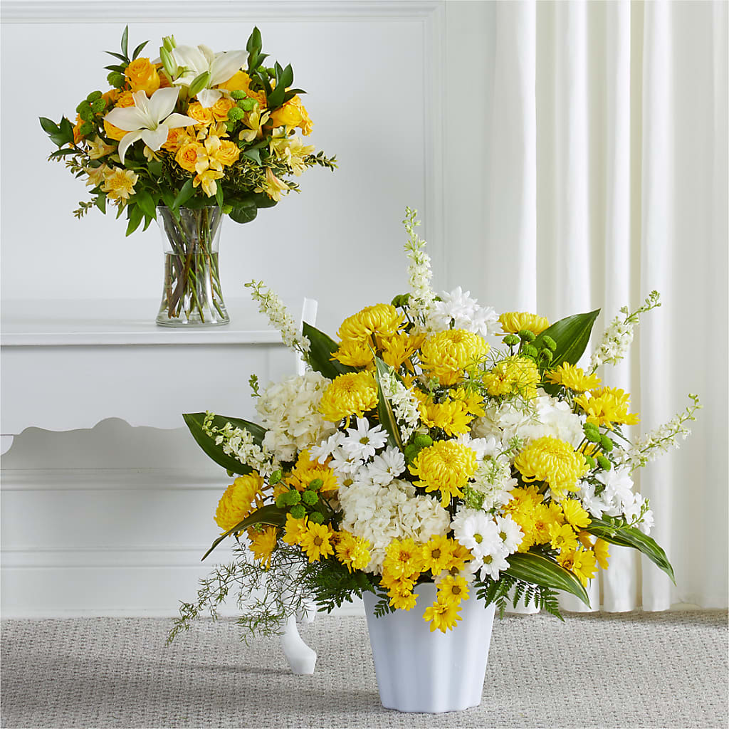 Warm Remembrance Bundles – Lolas Blooms, Somerset NJ