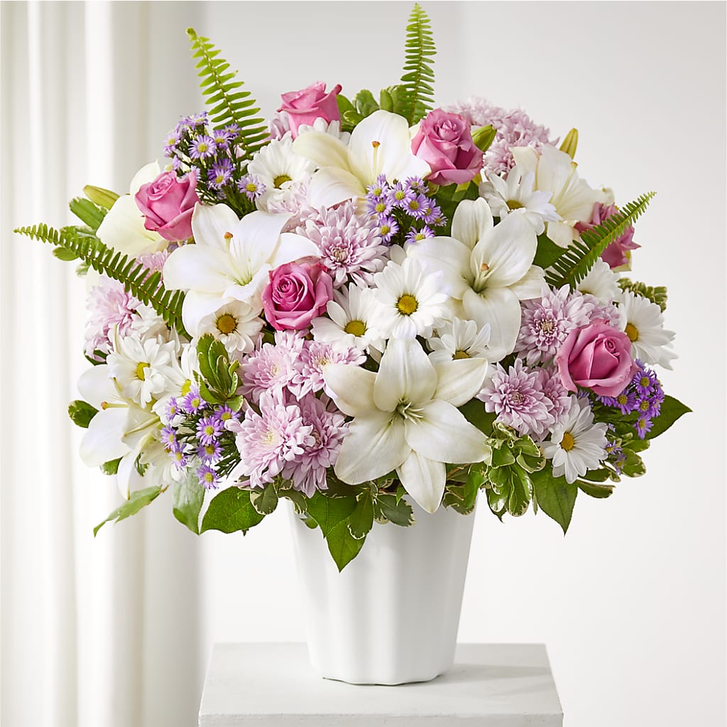 Warmest Thoughts Tabletop Basket – Lolas Blooms, Somerset NJ