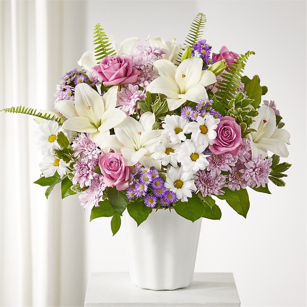 Warmest Thoughts Tabletop Basket – Lolas Blooms, Somerset NJ