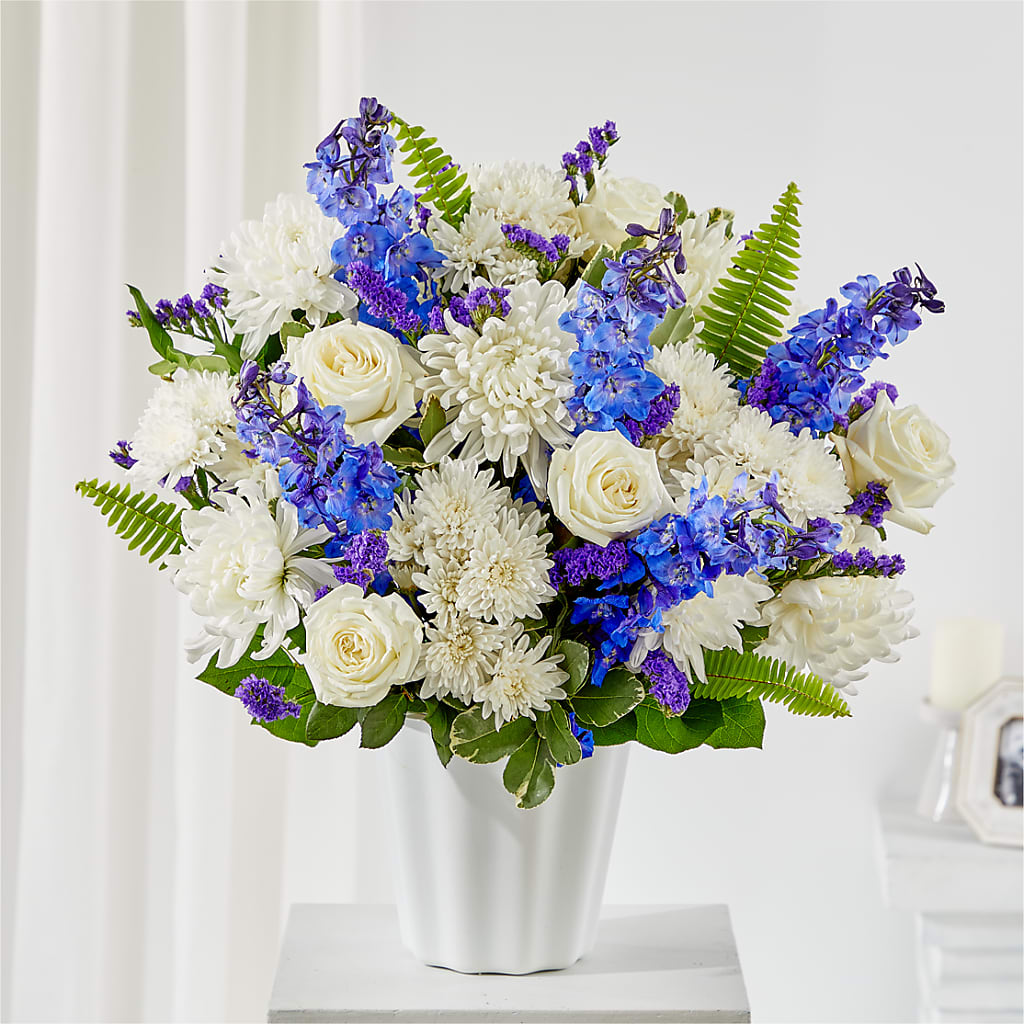 Hold Dear Tabletop Basket – Lolas Blooms, Somerset NJ