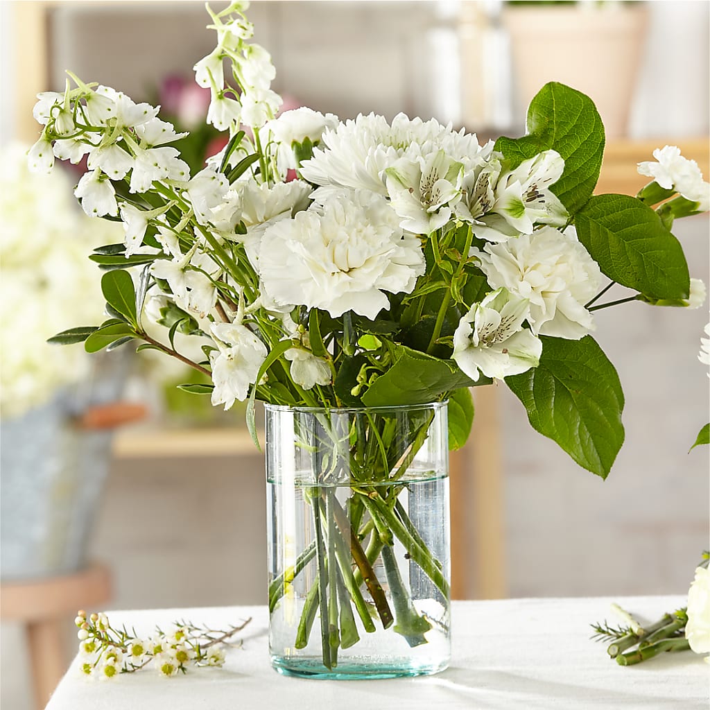 Classic Ivory – A Florist Original – Lolas Blooms, Somerset NJ