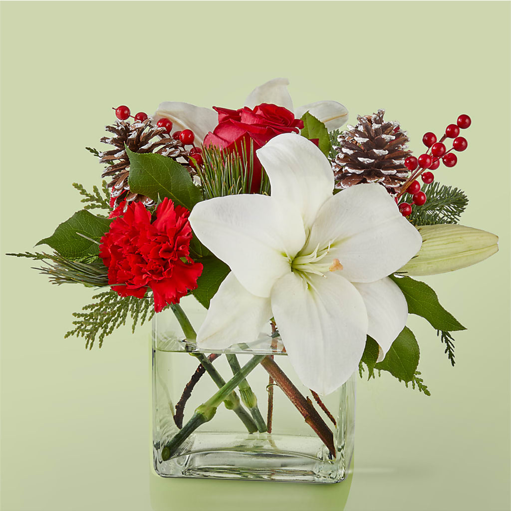 Glistening Icicles Bouquet – Lolas Blooms, Somerset NJ