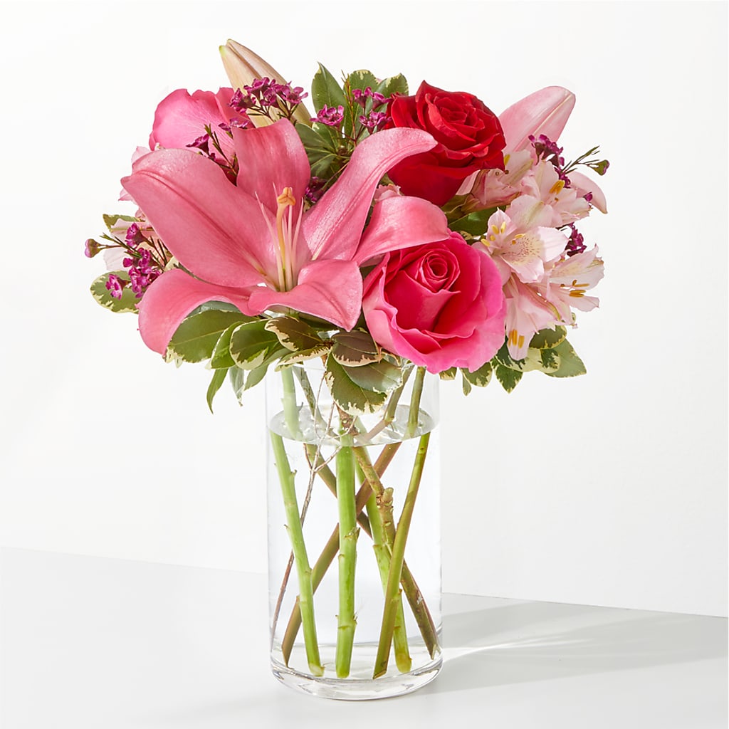 Lucky in Love Bouquet – Lolas Blooms, Somerset NJ
