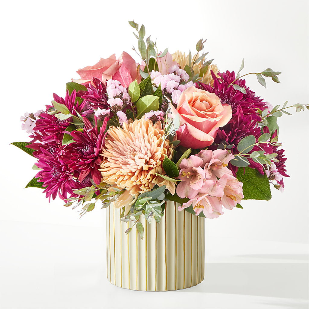 Berry Cobbler Bouquet with Ivory Vase – Lolas Blooms, Somerset NJ