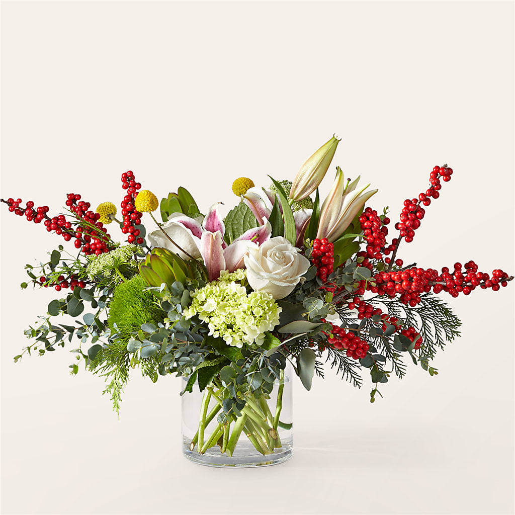 Berry & Bright Bouquet – Lolas Blooms, Somerset NJ