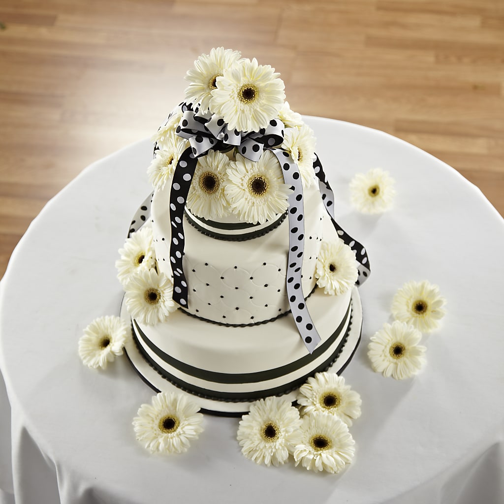 Simple Sophistication Cake Décor – Lolas Blooms, Somerset NJ
