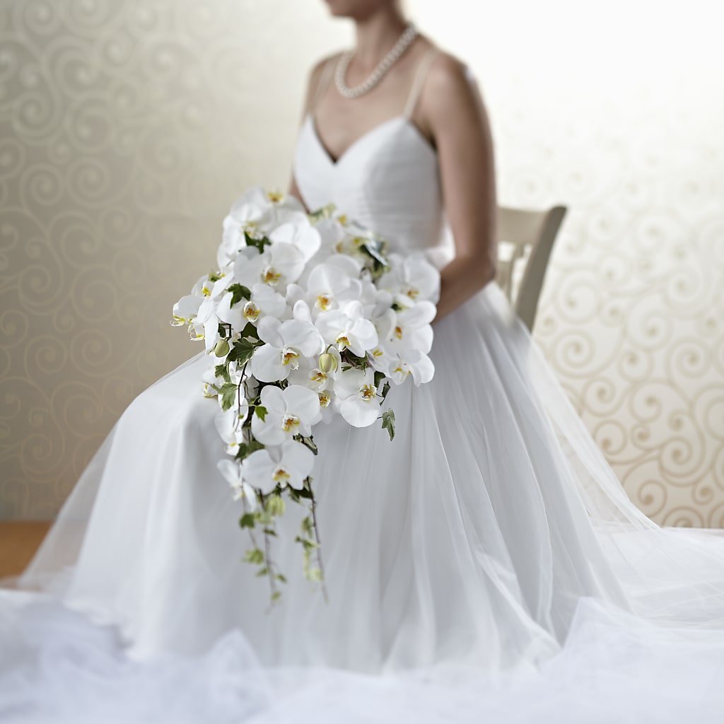 Classic White Bouquet – Lolas Blooms, Somerset NJ