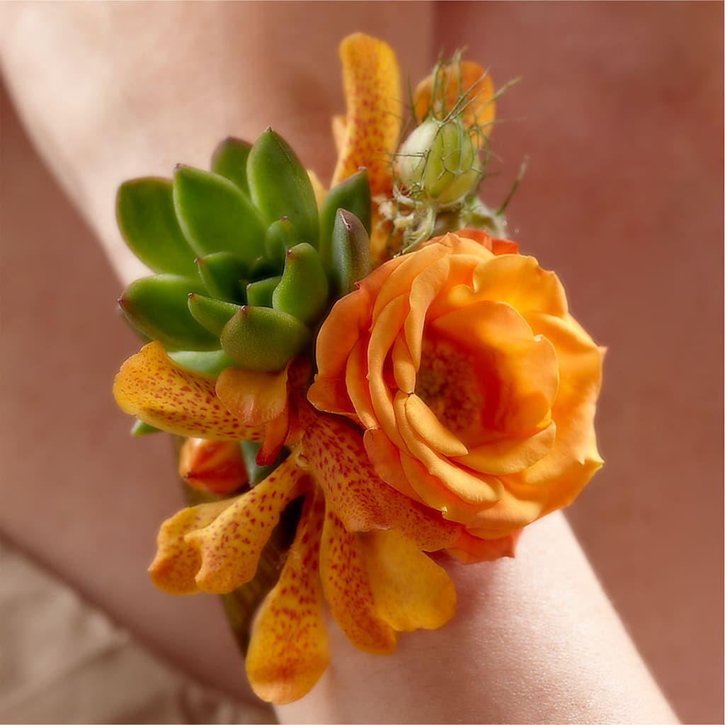 Irresistible Love Wrist Corsage – Lolas Blooms, Somerset NJ