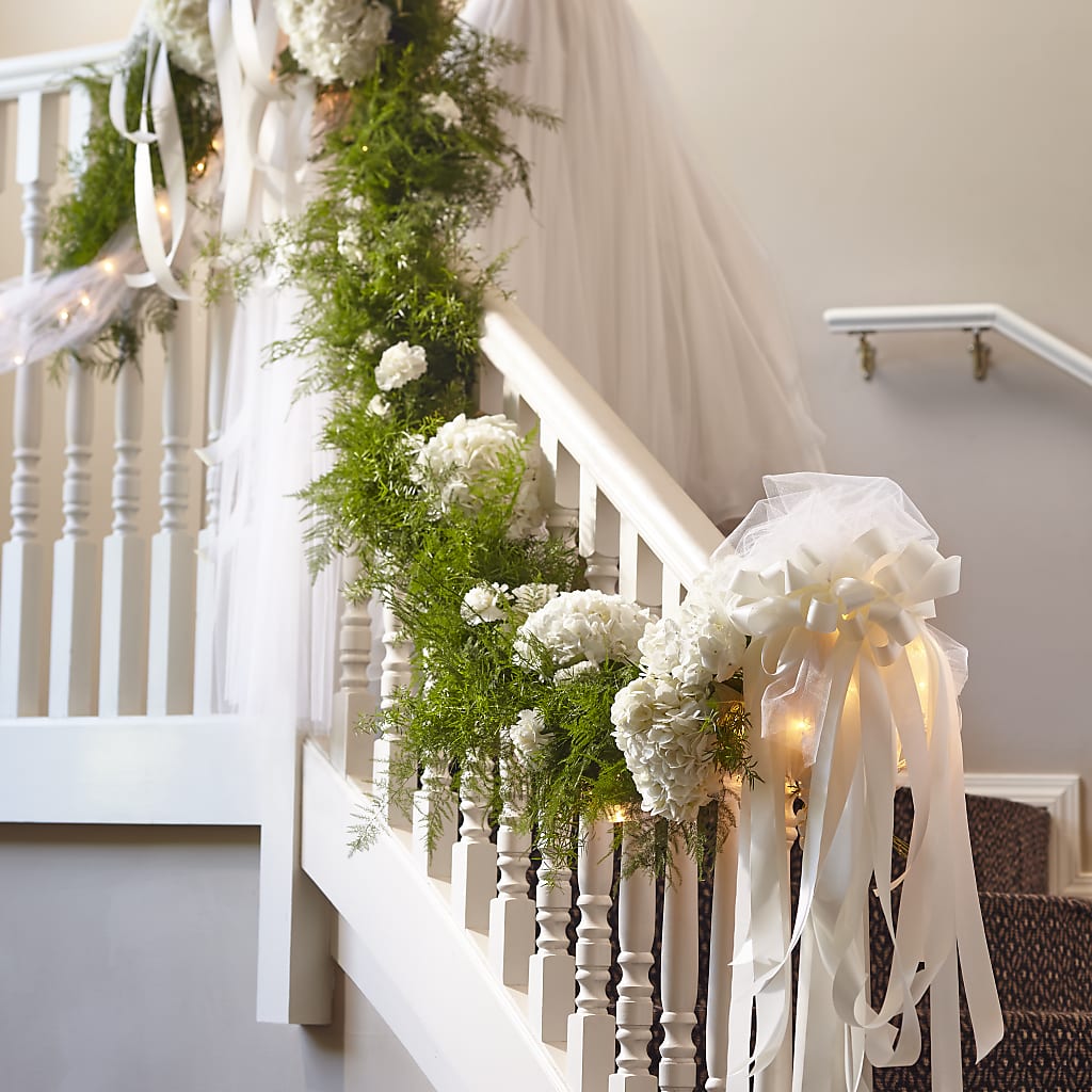 Champagne Dreams Garland – Lolas Blooms, Somerset NJ